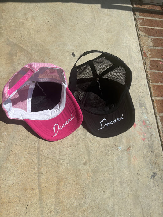 Deceri Trucker Hat