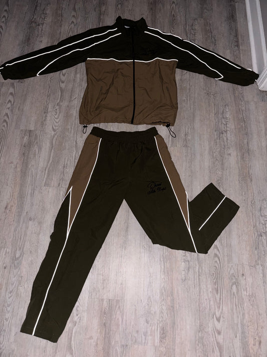 Deceri Ath dept windbreaker suit "Olive Green"