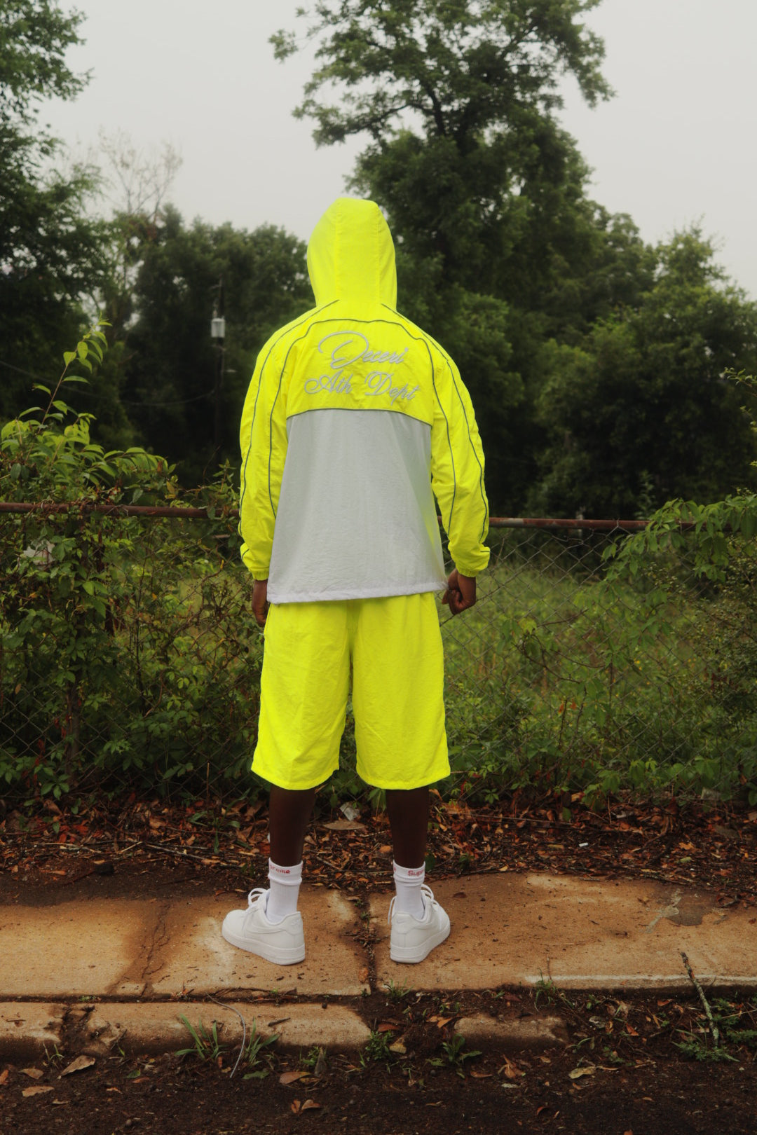 Windbreaker V2 "Neon"